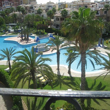 Апартаменты Aldea Del Mar, Торевьиа Экстерьер фото